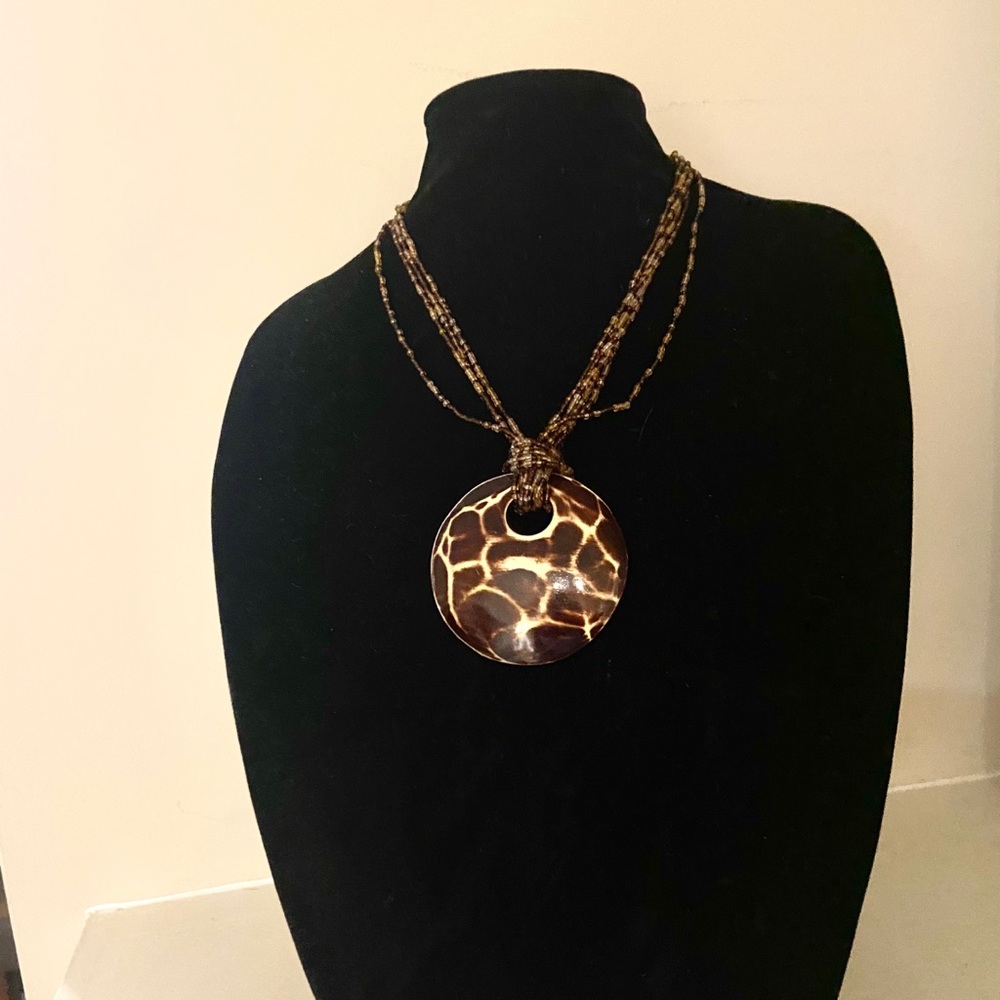 Brand new Women’s brown Tortoise Necklace